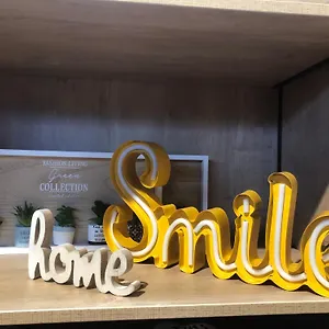 Apartment Smile's