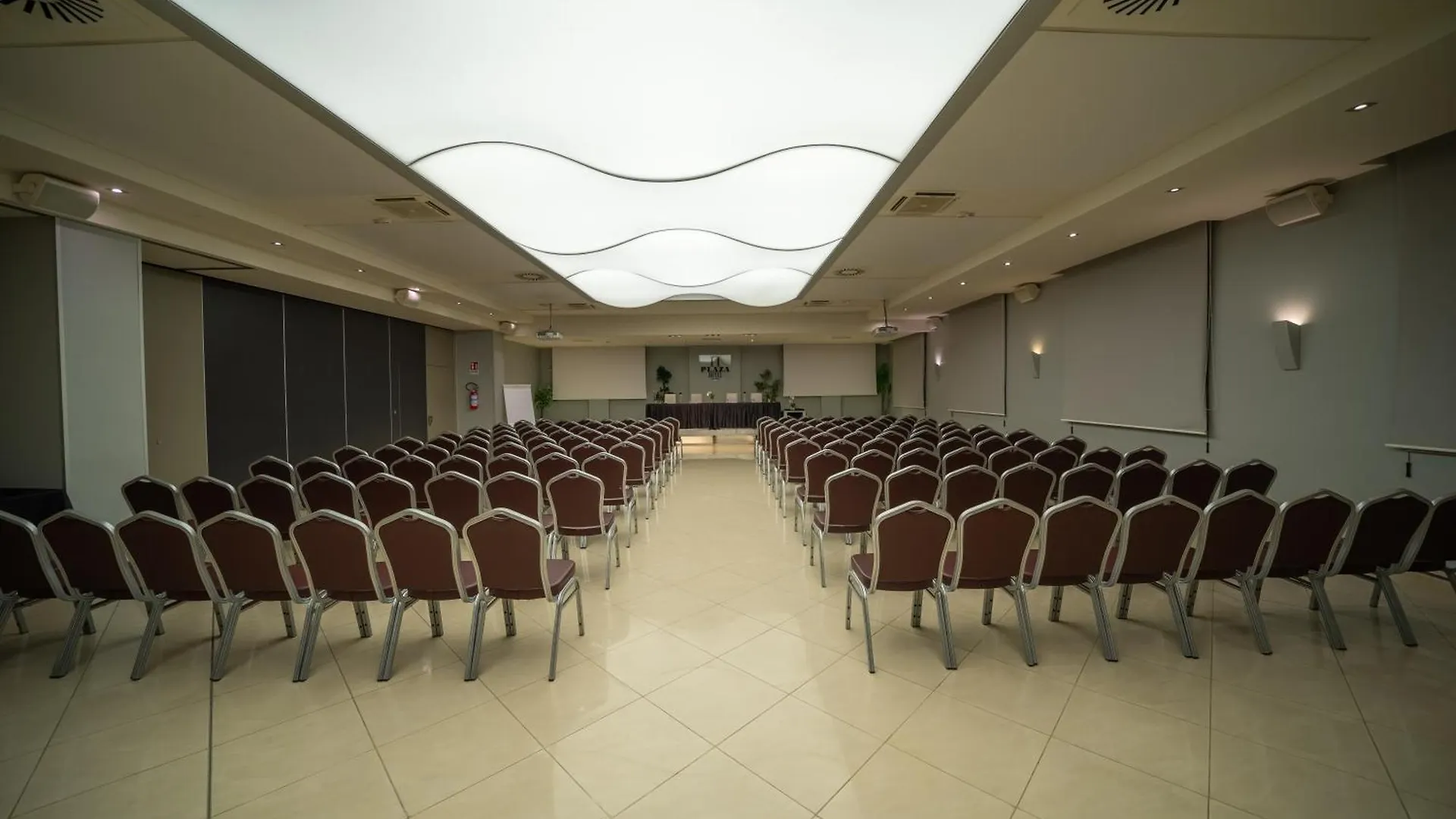 ****  Plaza Hotel Catania Italy